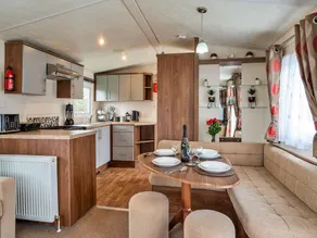 Chalet in Cornwall near Kynance Cove - Image 3