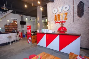 OYO 793 Artz Hotel - Image 3