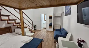 Cozy Old Town Apartment Eugen Carada Street - Image 2