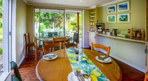 Sir Roys Guest House Walmer - Image 4