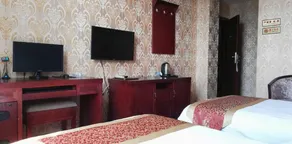 Qunfeng Business Hotel - Image 1