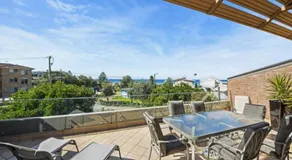 Terrace 5 - Fabulous Location - Image 4