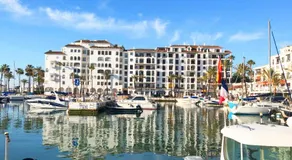 2279-Lovely 2 bedrooms with terrace with views - Image 4