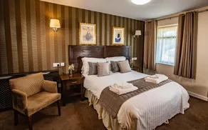 Red Lion Inn and Motel - Image 2