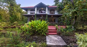 Saffronstays Alma Grove 3 BR Pet friendly with Pool & Nature View - Image 3