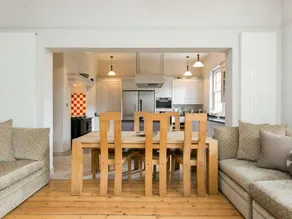 Veeve  Impressive 5 Bed Detached House Near Wimbledon - Image 3