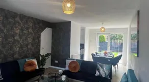 CAPRI 13 SA's 3 bedroom home, close to Loughborough University and M1 - Image 3