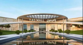 B1 Studio in Yas with canal view - Image 4