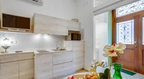 GuestHost - Madame Bari fully equipped apartment - Image 3