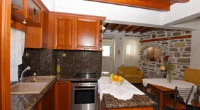 Akadia Syros - Image 2