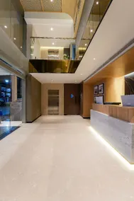 TGI Oberon - Image 2