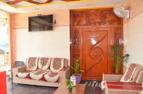 Hotel Panchavarnaa - Image 3