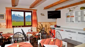 Bed and Breakfast Valjavec - Image 3