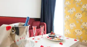 Hotel Fiamma & SPA Cesenatico - Image 5