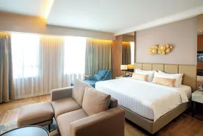 Hotel Grand Zuri Padang - Image 2