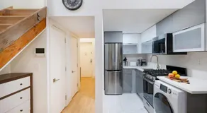 75-A New stylish Loft 1BR W D Prime Upper east - Image 3