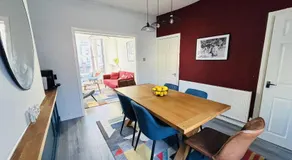 Stylish 3BR house near Liverpool Football Club - Image 3