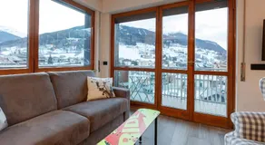 Centre of Old Town, Fully Renovated, Amazing Views & Car Park - Image 2