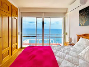 Seafront apartment in La Garrofa near the beach - Image 2