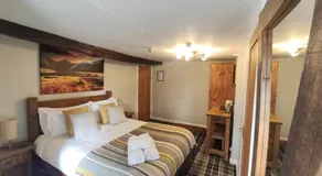 The Boot Inn - Image 2