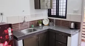 La Vista Apartments - Image 2