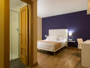 Tryp Ciudad de Alicante Hotel - Image 5