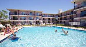Periwinkle Inn - Image 3