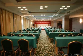 Shanxi Huayuan Hotel - Image 4