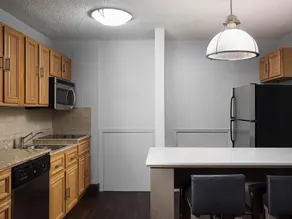 Hyatt House Austin/Arboretum - Image 3