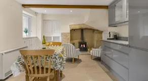 The Snug at Arlington Mill - Image 4