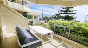Clifton On Scarborough - Absolute Beachfront - Image 3