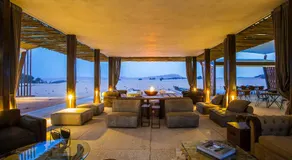 Dead Valley Lodge - Image 2