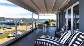 Thesen Harbour Town Apartments @ Beautiful Knysna Villas - Image 2