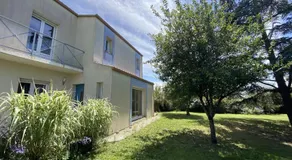 Villa Confortable à Fouras, Proche Mer, 3 Chambres, Terrasse, Jardin, WiFi - Image 4