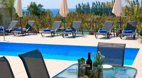 Sophia's Seaview Luxury Villas - Image 3