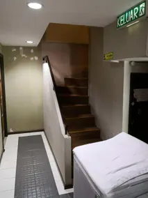 Aircondroom@Medan Inn - Image 2