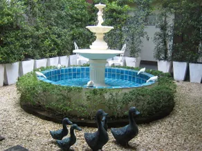 C2 Residence Hotel - Image 5