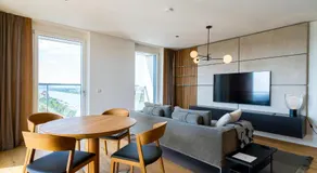 Vienna Residence, Marina Tower - Danube - Image 2