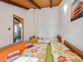 Rustic Cottage in Silba with Garden - Image 3