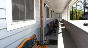 Pilgrim Inn & Cottages - Image 2