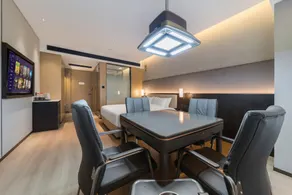 Bostin Hotel - Image 5