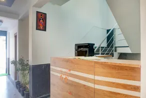 Spot On Royal Inn Lodging - Image 2