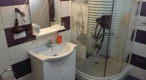 Anda Residence - Image 2