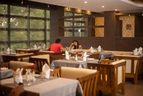 HOTEL SAVITHRI - Image 4