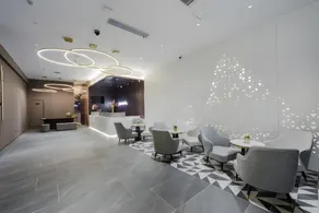 Home Inn Plus Shanghai Railway Staion Yanchang Road Metro Station - Image 4