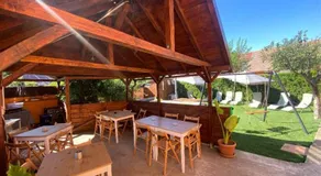 O Mie de Lacuri - Image 5