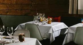 Hotel & Restaurant Zum Schwarzen Bären - Image 5