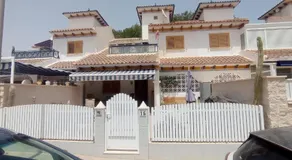 Chalet adosado en RIOMAR 3 urbanización residencial privada - Image 4