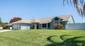Spacious 5BR Pool Oasis Near Disney Resort - Image 5