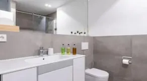 Wonderful Two Bedroom Apartment at Limpertsberg with Parking, near Tram - Image 5